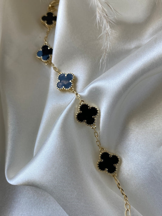 Clover bracelet