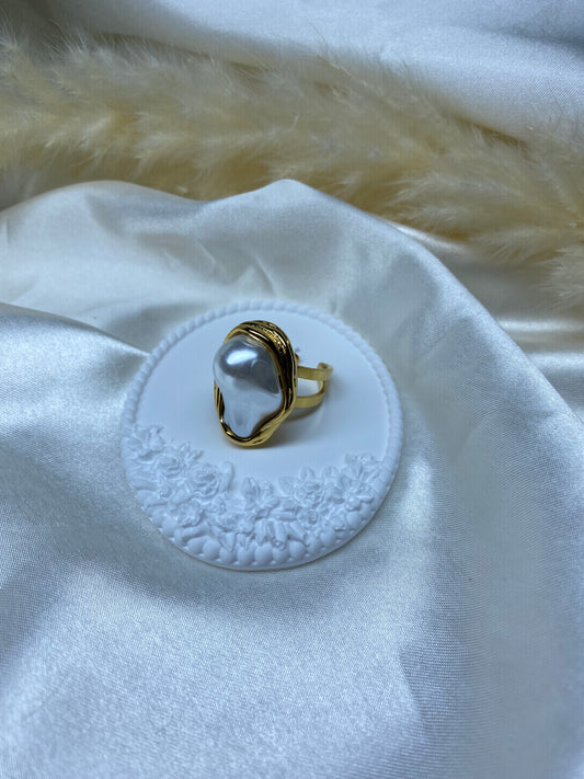Pearl ring